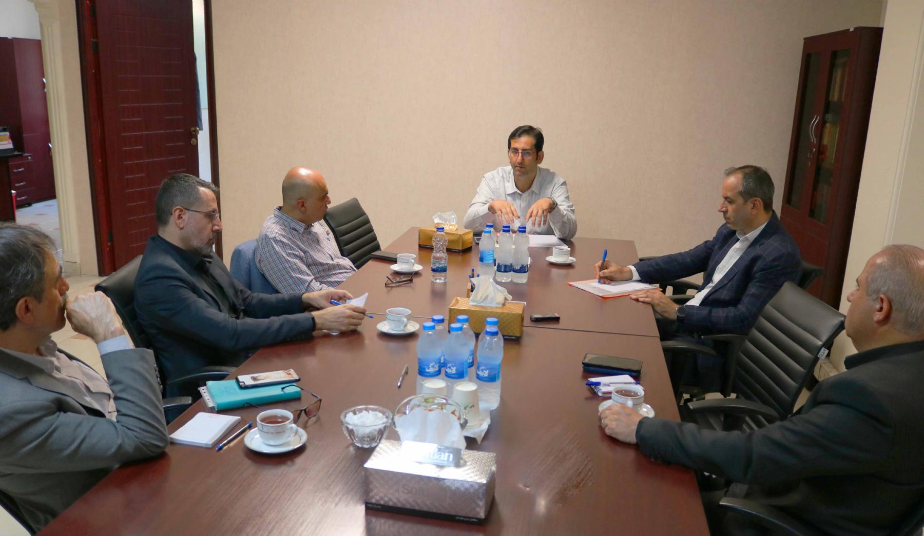 جلسه کارگروه تامین مالی با حضور اعضاء برگزار شد