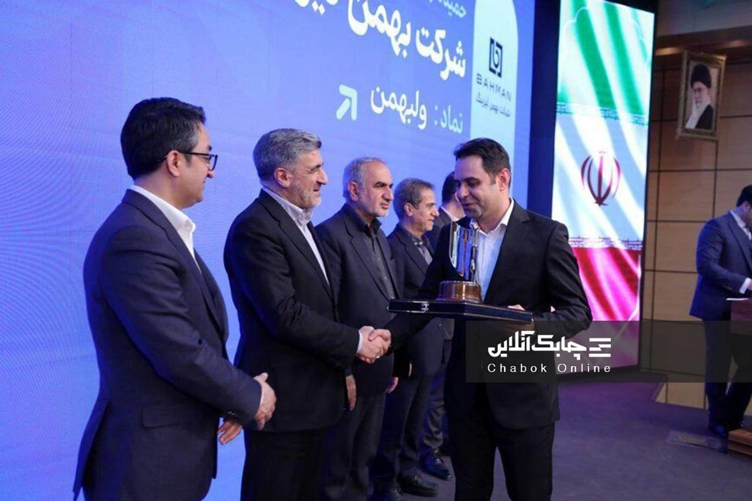 بهمن در اتوبان صنعت لیزینگ تخته گاز رفت 