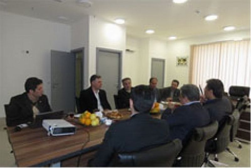 افتتاح نمایندگی لیزینگ صنعت و معدن در سرپرستی بانک صنعت و معدن استان خراسان